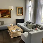 Luxe loft in een iconisch bankgebouw(new!)