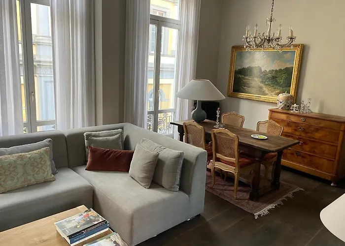 Luxe loft in een iconisch bankgebouw(new!)